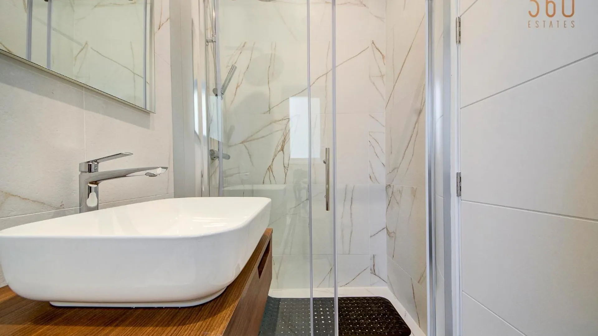 Apartment Stylish 1Br Apt With Sofabed & Backyard, Attard By 360 Estates